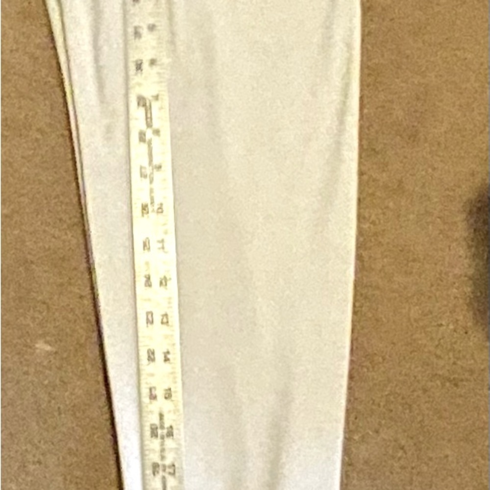 Woman’s lands End white legging size medium never wore - Picture 6 of 7